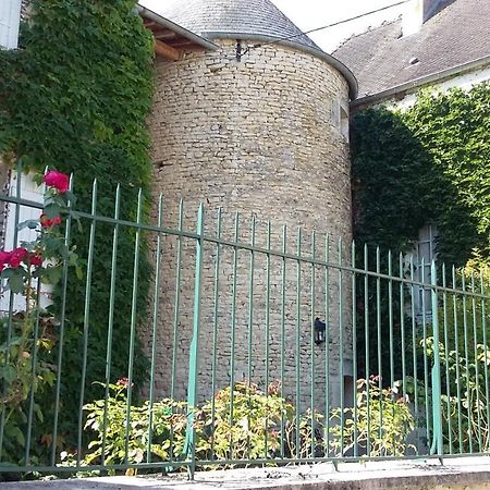 Bed and Breakfast Chez Zaza Stigny Exterior foto