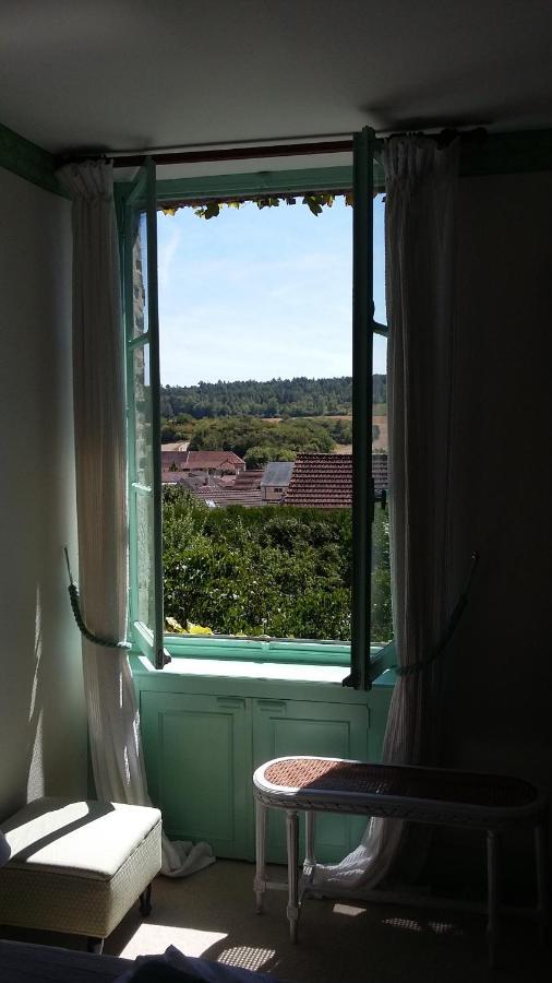 Bed and Breakfast Chez Zaza Stigny Exterior foto
