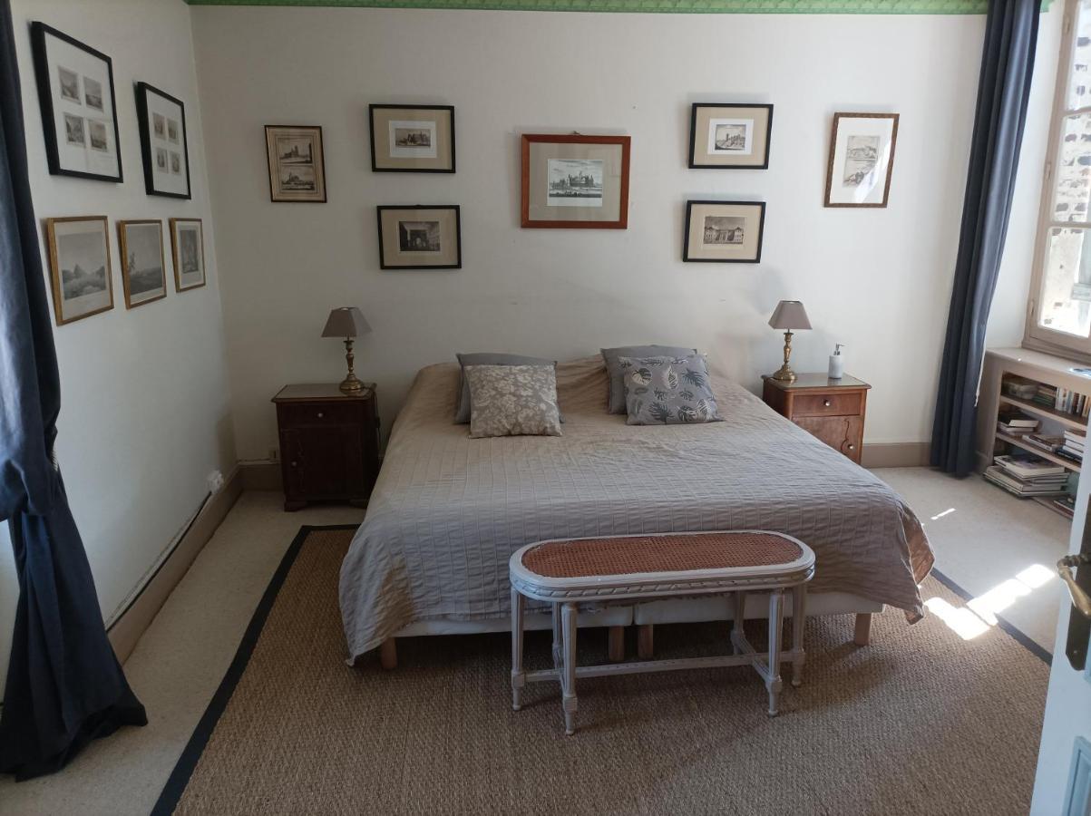 Bed and Breakfast Chez Zaza Stigny Exterior foto